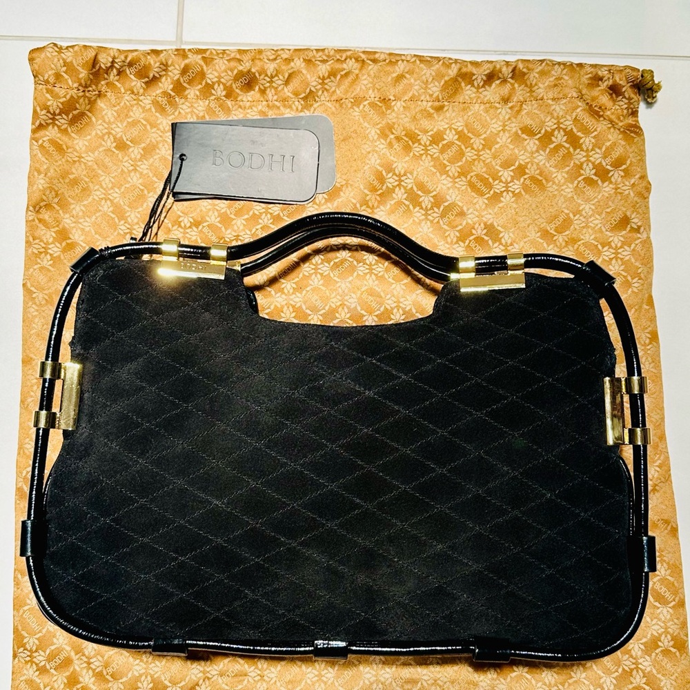 The Frame BODHI leather and velvet bag. Excellent conditions includes dust bag.